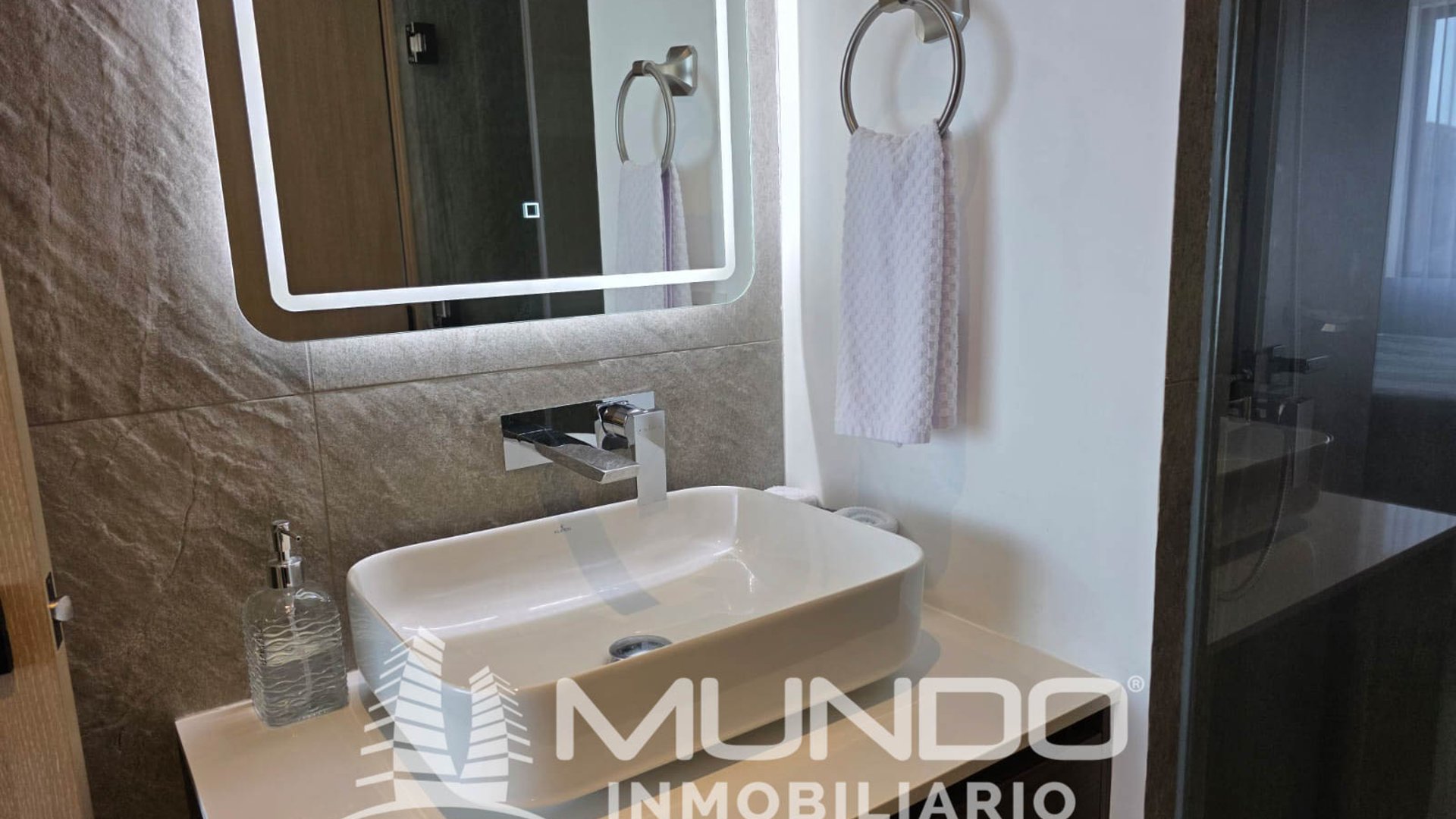 APARTAMENTO EN RENTA AMUEBLADO EN BONADIEZ - Miniatura 2