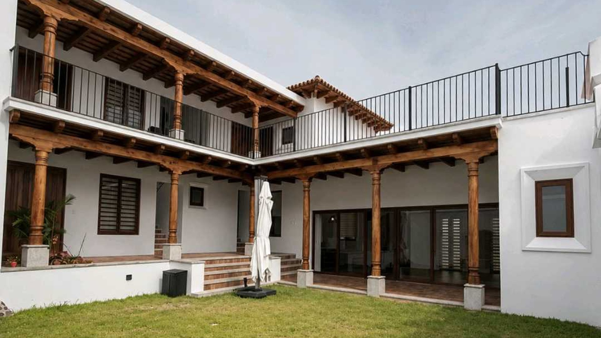 CASA EN VENTA ????Finca Santa Delfina, Antigua Guatemala - Image 1
