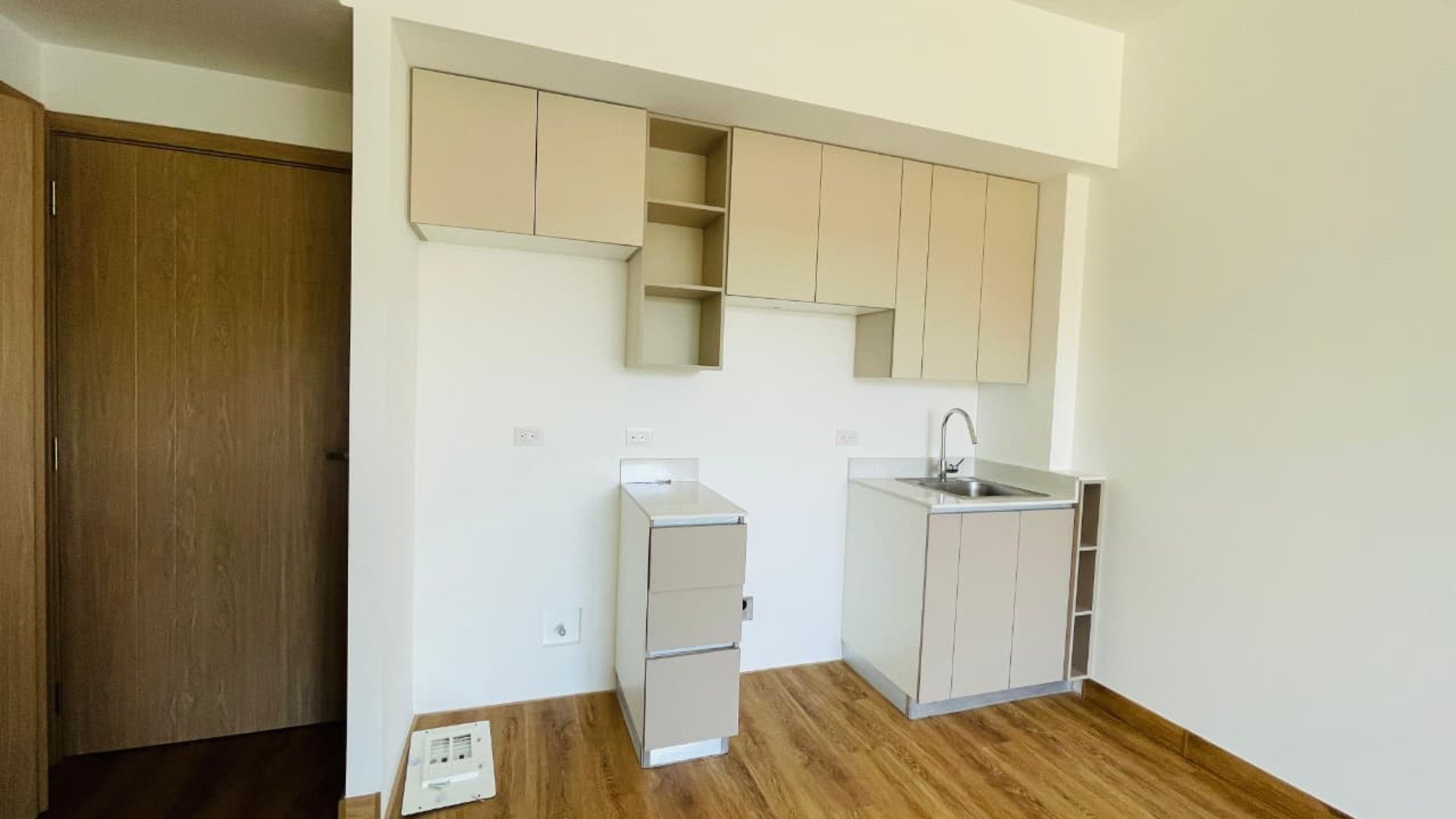 Apartamento en renta en Edificio Vertical Zapote zona 2 - Miniatura 5