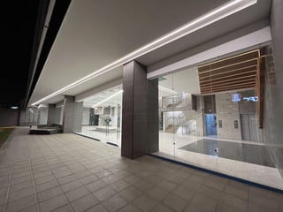 Edificio en alquiler 8,000M2 Boulevard proceres Zona 10 - 4