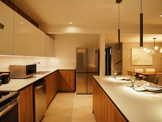 VENDO CASAS ZONA 16, CONSTRUIDAS Y OTRAS EN PLANOS  - 4