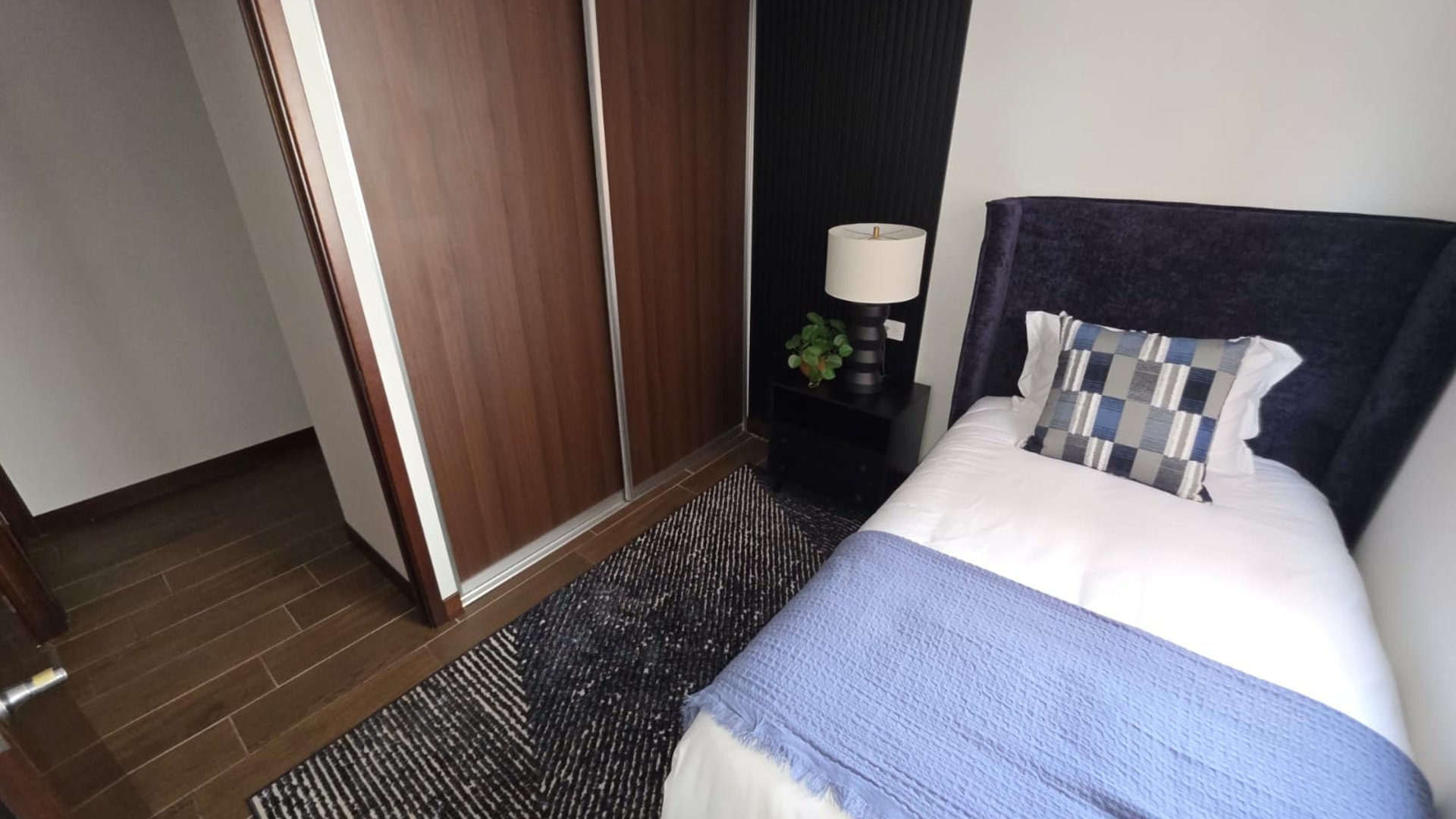 Apartamento en venta para estrenar- 3 habitaciones zona 10 Ref-5931 - Miniatura 8