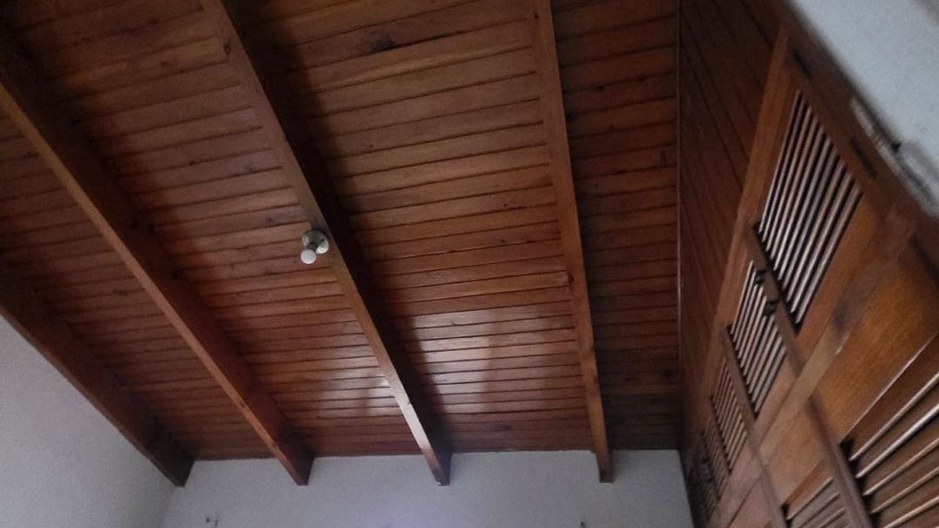 *Alquiler de casa ideal para oficina en Zona 11* - Miniatura 14