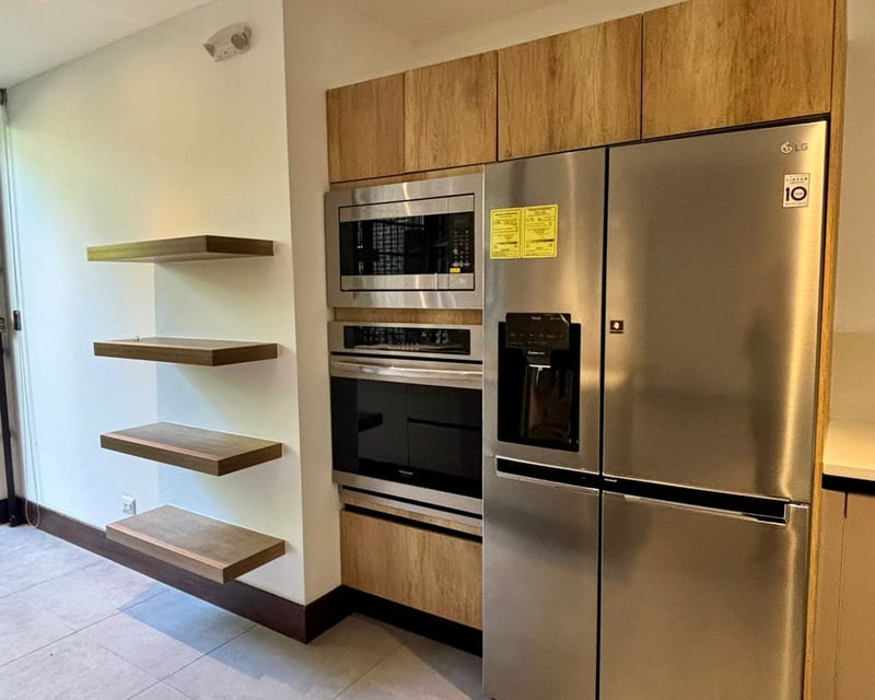 Apartamento con jardin y linea blanca en renta en zona 16 Ref-5371