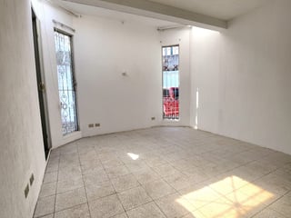 Alquilo Linda Casa  zona 12, salida  de USAC - Image 7