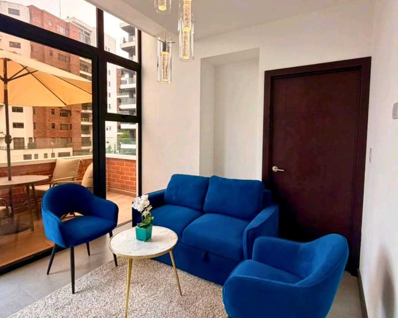 APARTAMENTO AMUEBLADO EN ALQUILER📍Edificio Arles, Zona 15
