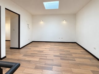 Casa en Venta en Residencial FIORE, San José Pinula - 5