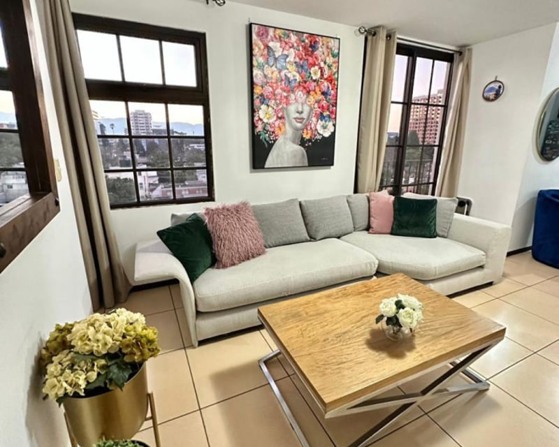 RENTA DE APARTAMENTO AMUEBLADO ZONA 10