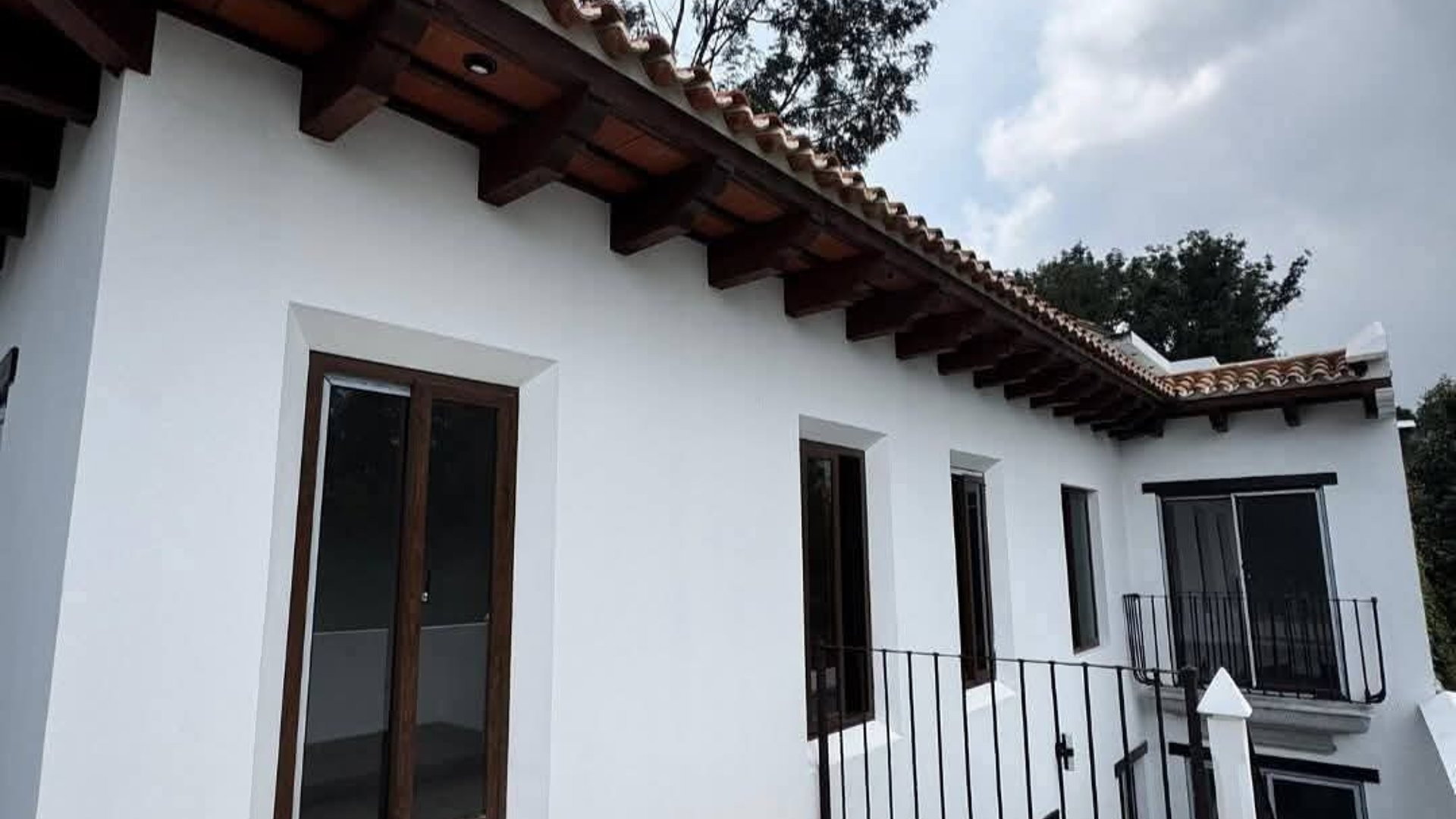 Casa venta en Antigua Gardens - Image 1