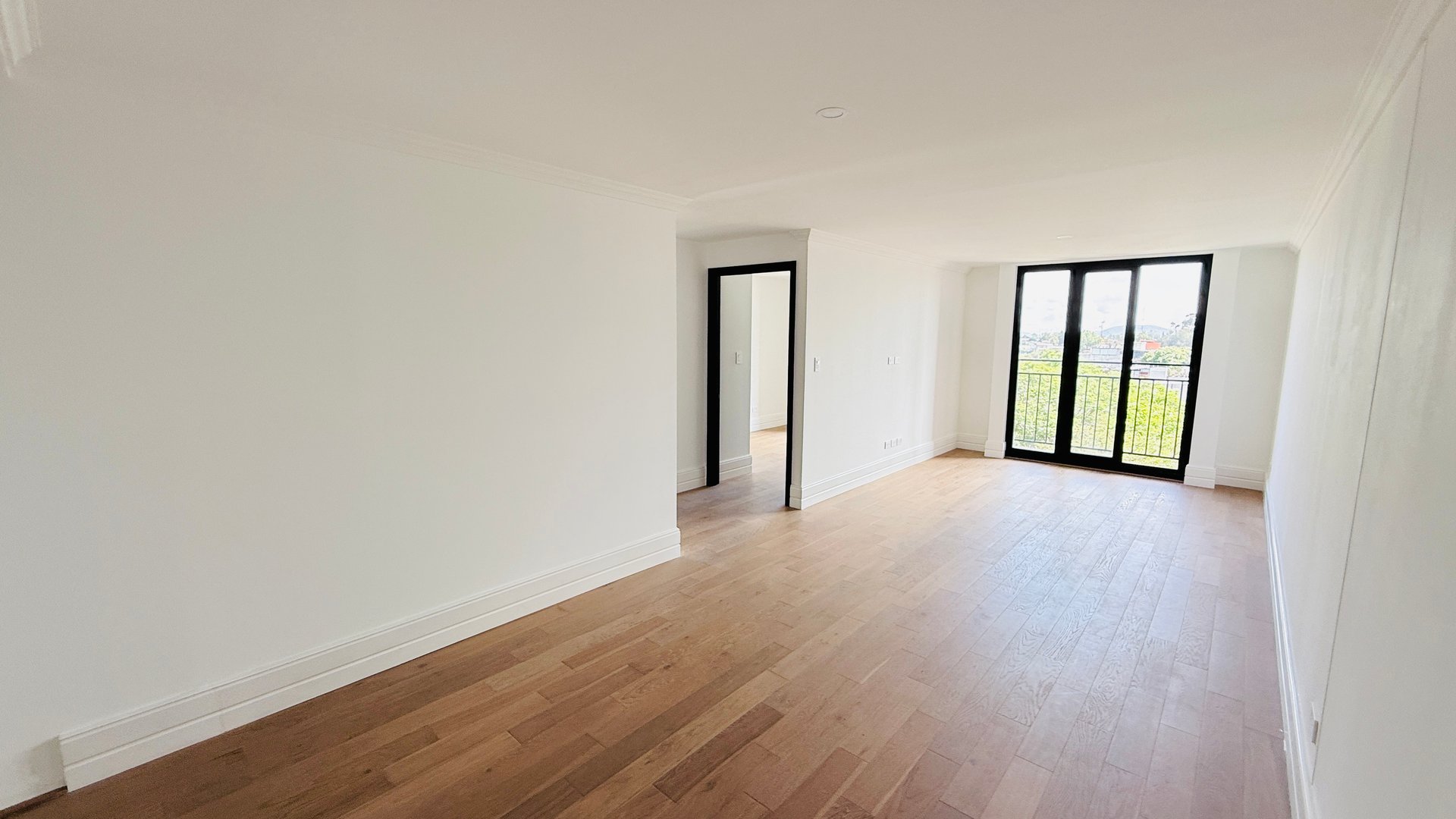 APARTAMENTO P/ ESTRENAR, EDIFICIO CÉNTRICO 86.3 MTS2, 3 DORMITORIOS, ZONA 5