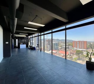 Oficina en renta | Edificio 01010, Zona 10