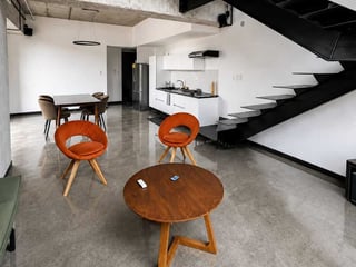 APARTAMENTO EN VENTA 📍 Edificio 4Venecia, Zona 4 - 2