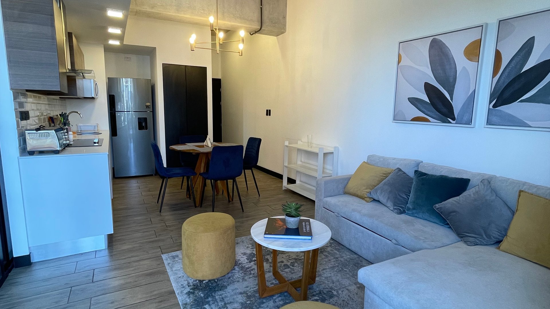 Rentó Hermoso Apartamento Edificio EON Z.10 - Miniatura 8