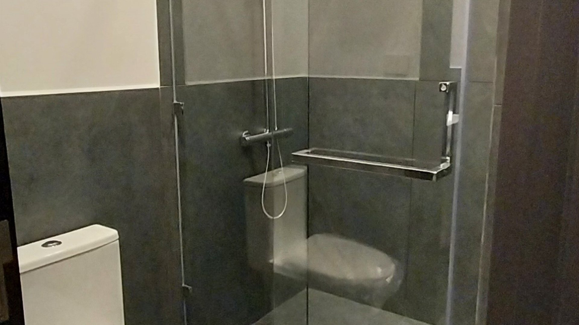 Lujoso Apartamento en Renta con jardín privado en Nogales Cayalá - Miniatura 16