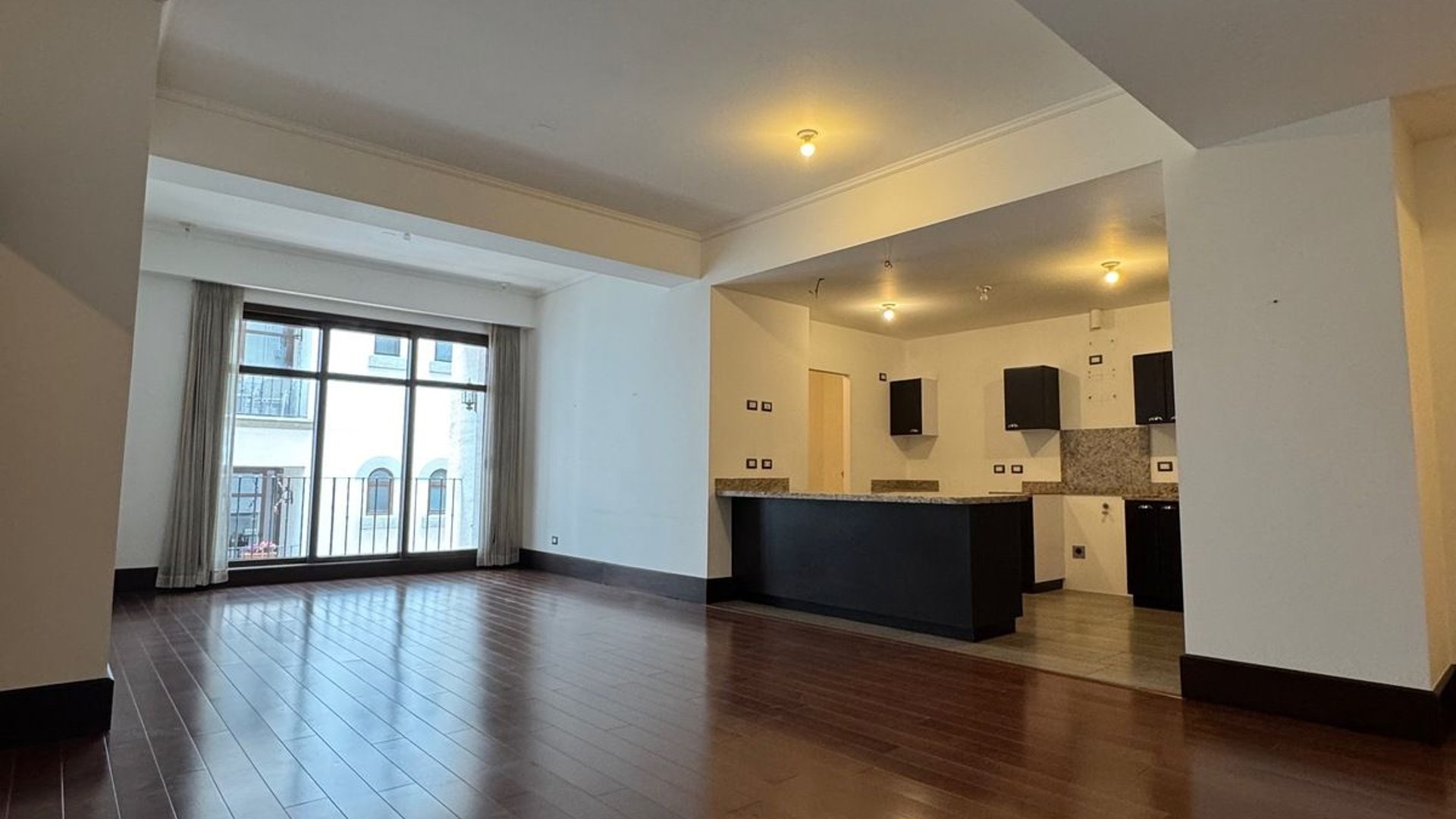 GRANADA DE CAYALA/ Apartamento en Renta, zona 16