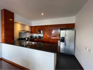 Apartamento Amueblado en Alquiler / Venta Edificio Vista Bella I, - 3