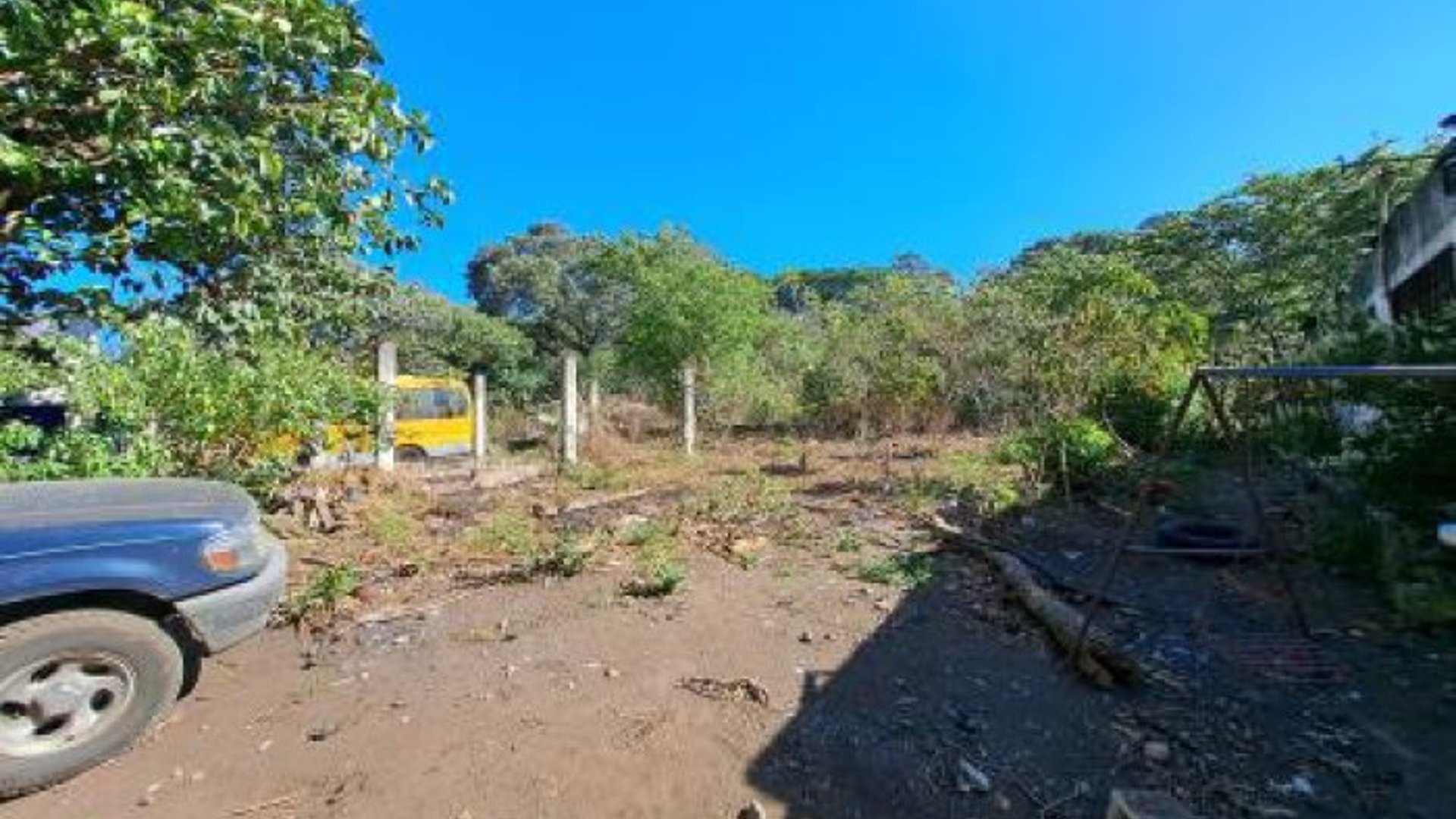 Amplio Terreno en Venta en Palín Escuintla - Miniatura 2
