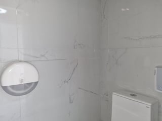 Oficina en Renta en Zona 10 Reforma-Montufar 9mts² - Image 6