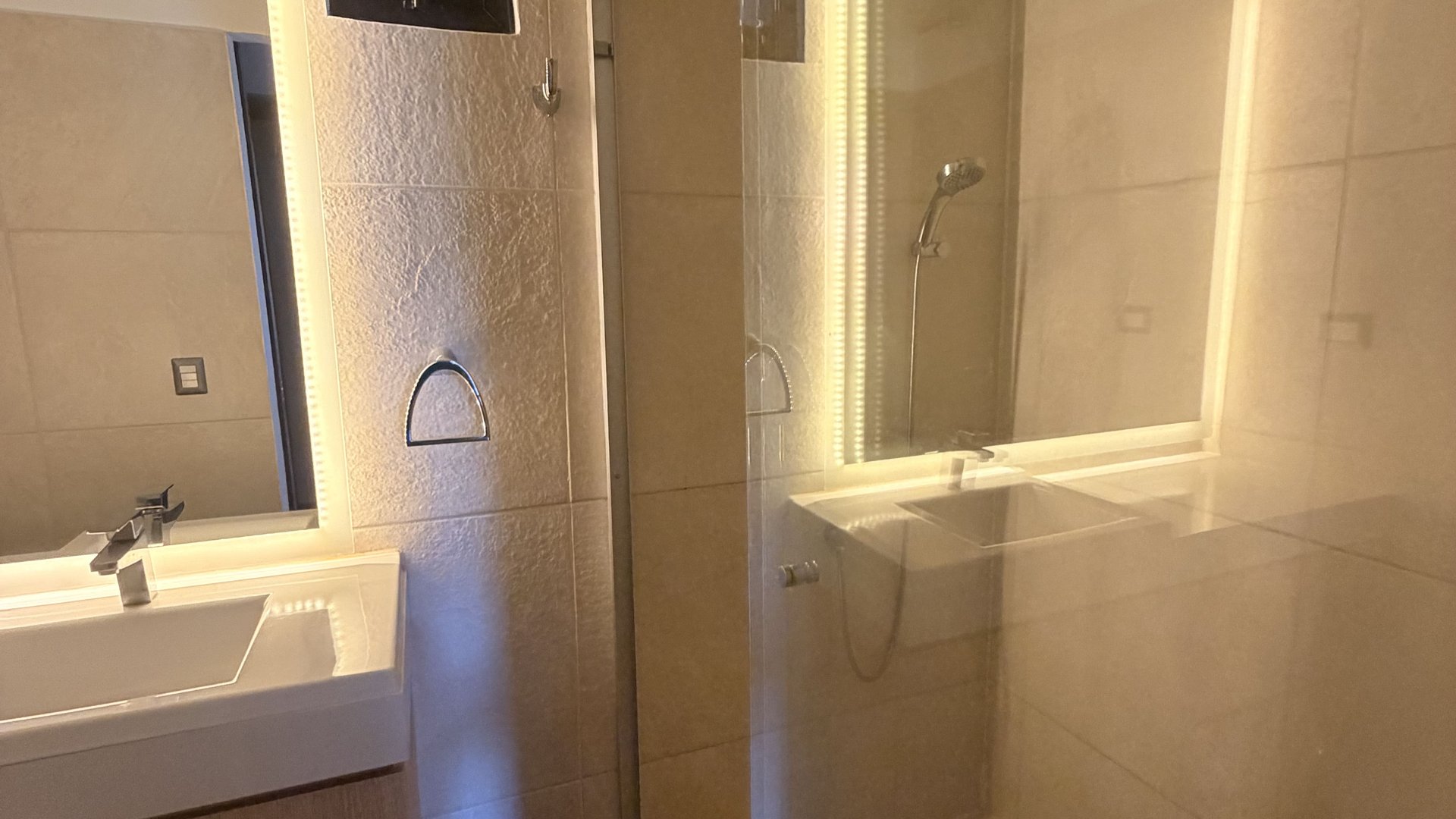 Apartamento en Alquiler Edificio Shift Cayalá, zona 16  - Miniatura 4