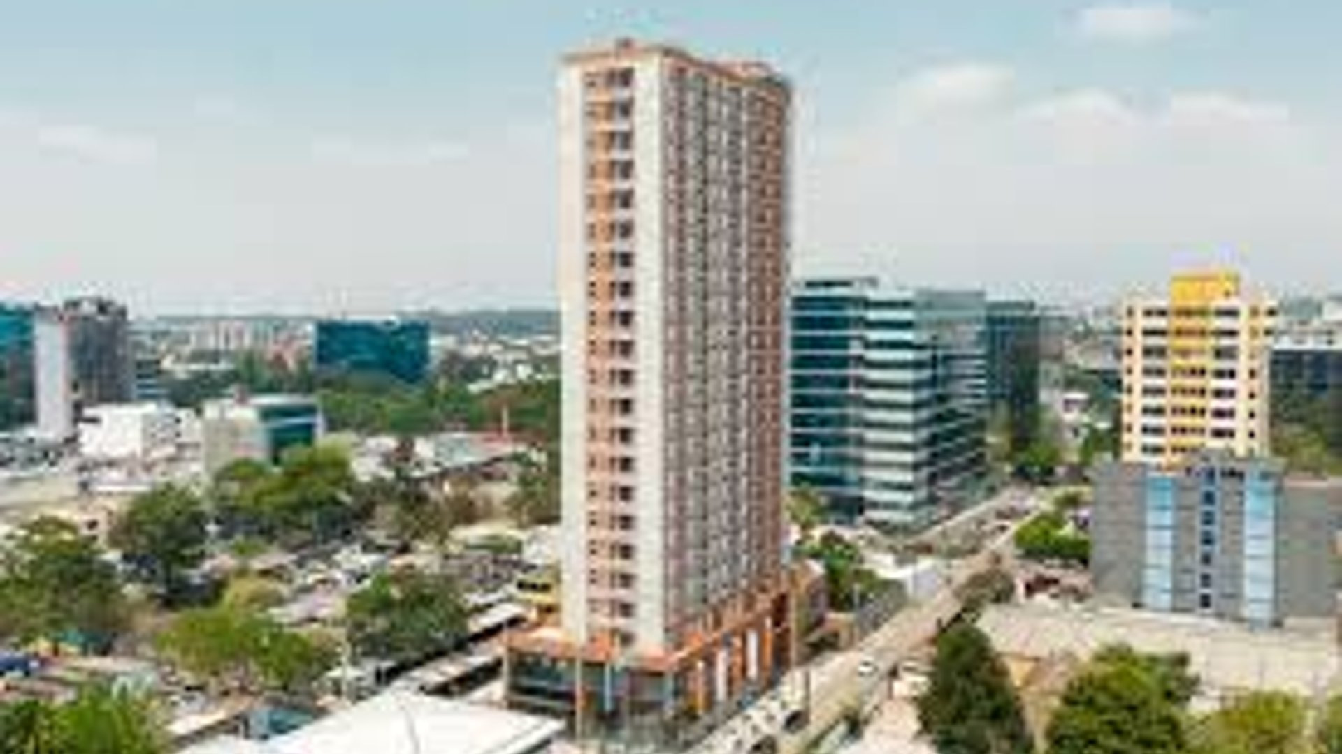 RENTA Apartamento Amueblado Zona 10 Fiamene
