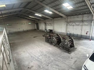 Alquilo excelente propiedad en kilómetro 16.5 BODEGA Y OFICINAS - 4