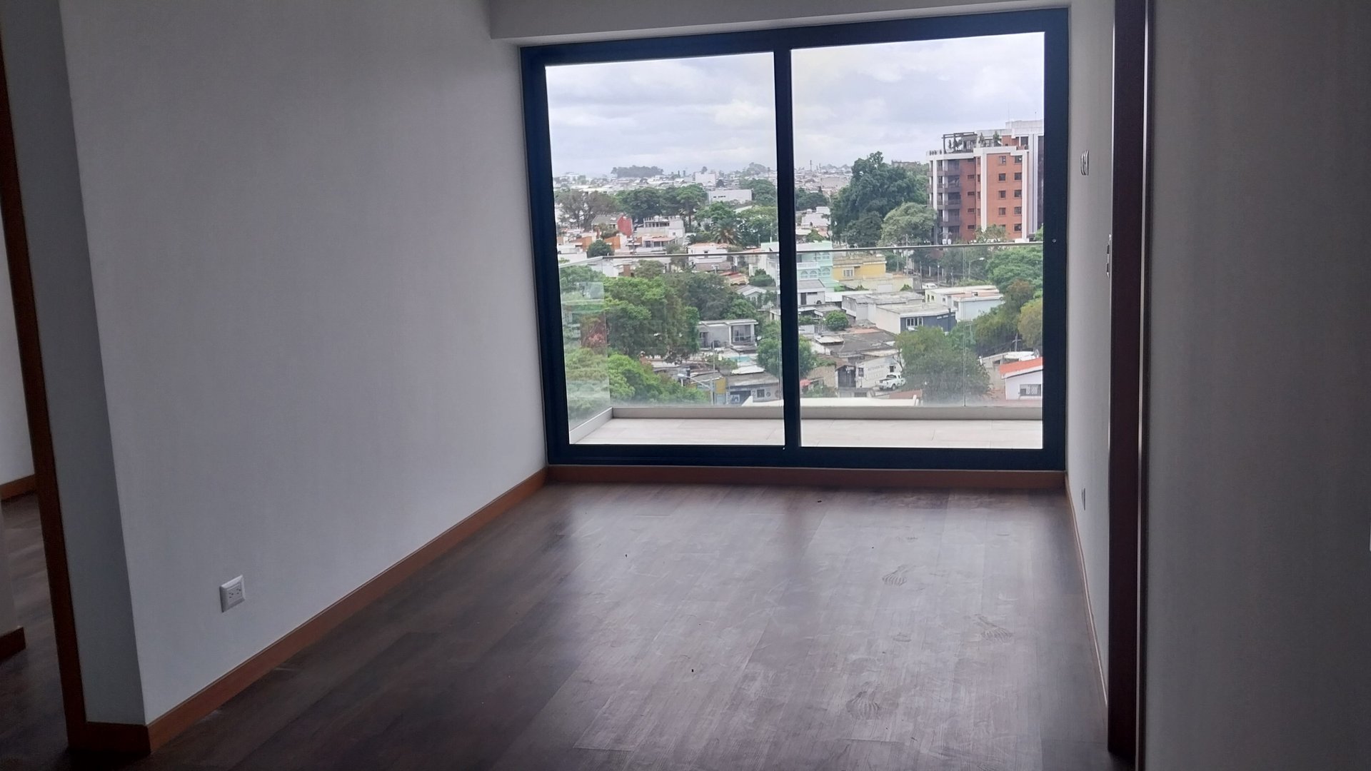 Edificio Vidalta zona 11 Mariscal - Miniatura 2