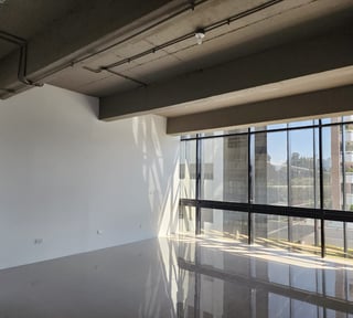Oficina nueva en alquiler Burgo, zona 14
