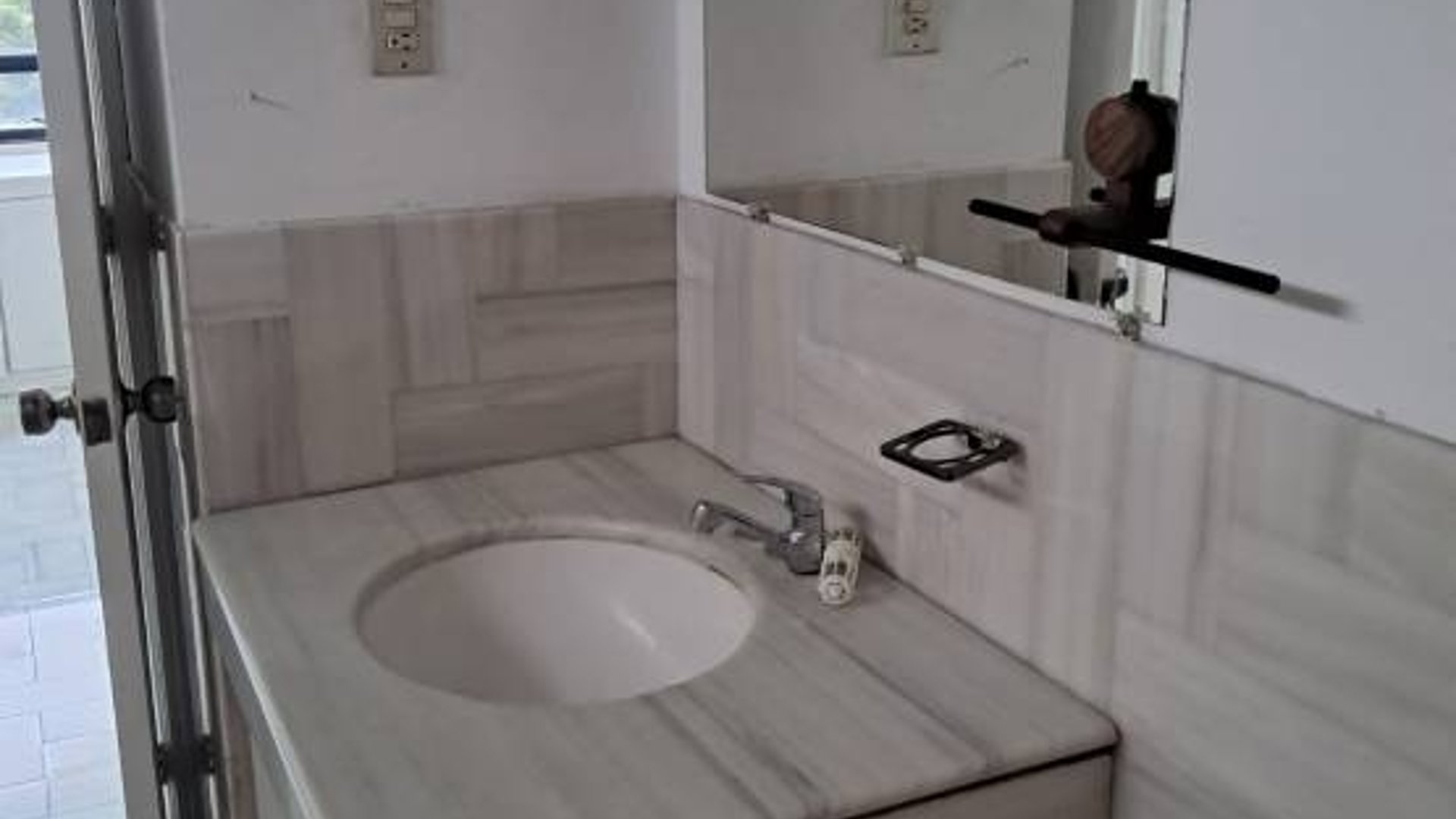 Apartamento en Renta, Zona 16 (R10376) - Miniatura 4