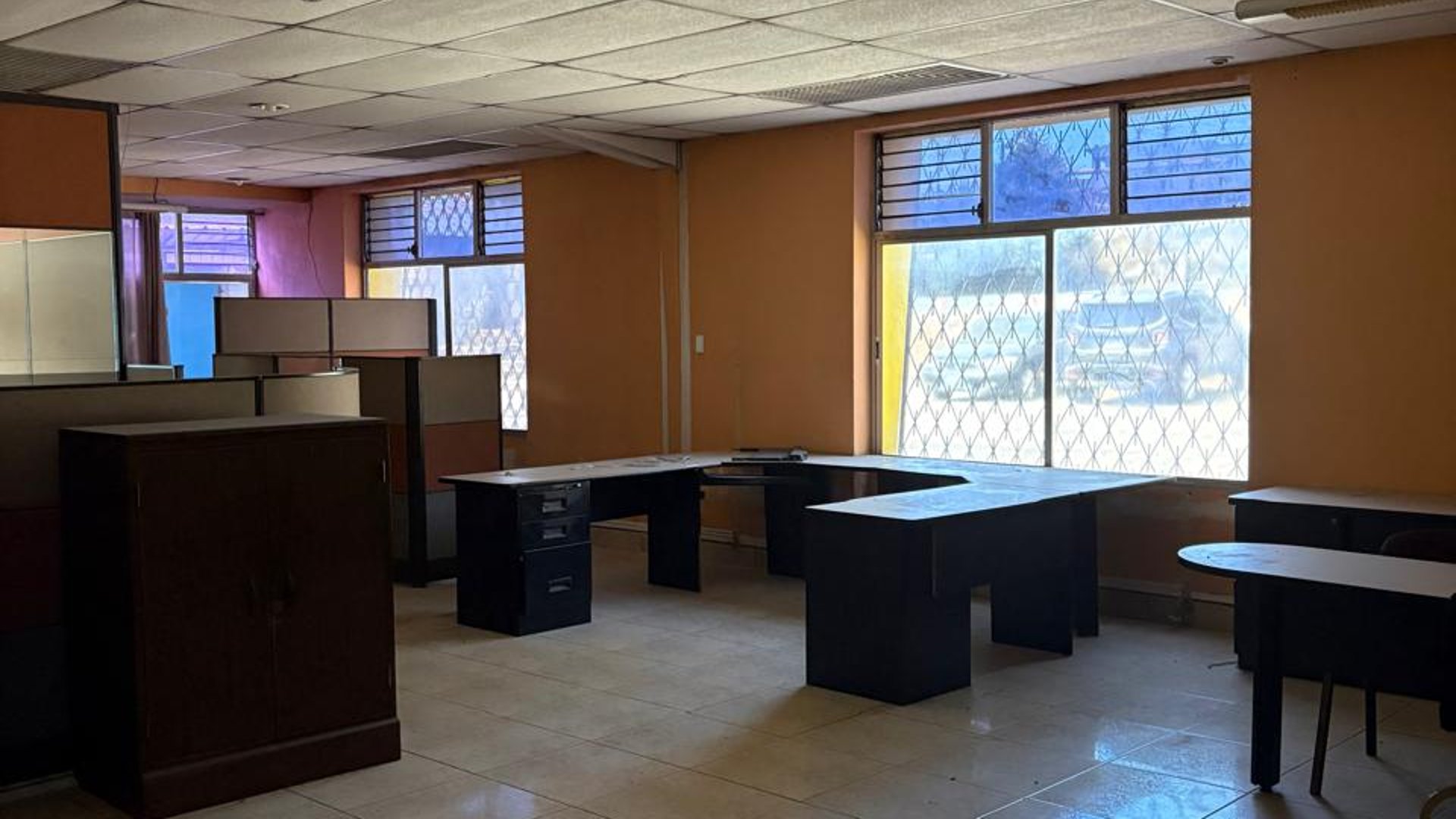 Bodega en venta-renta en Zona 6 Mixco - Miniatura 3