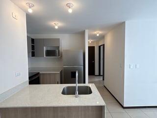 Apartamento en renta Parque San Jorge zona 11 - 4
