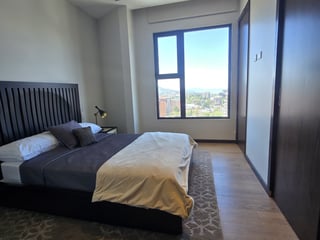 Lujosos Apartamentos en Zona 10 en Santa Sofia - Image 8