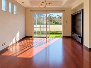 📍 APARTAMENTO EN RENTA – 2 HABITACIONES | EDIFICIO LA VISTA | ZONA 16 - 2