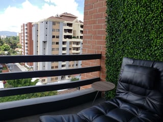Apartamento amueblado en renta en zona 10 - 5
