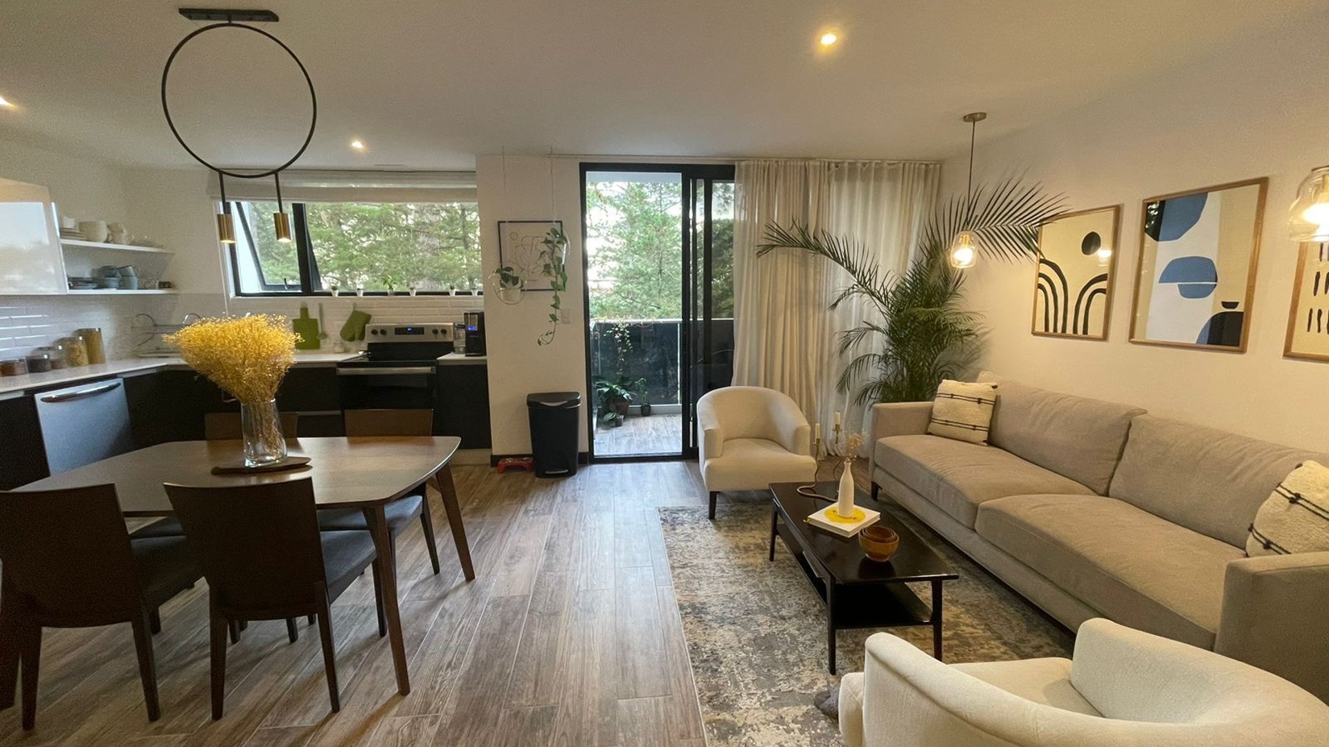 Amplio apartamento en venta zona 16 - Miniatura 3