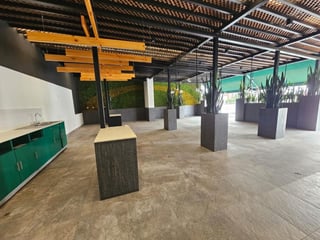 Edificio en Renta en zona 4 - Image 10