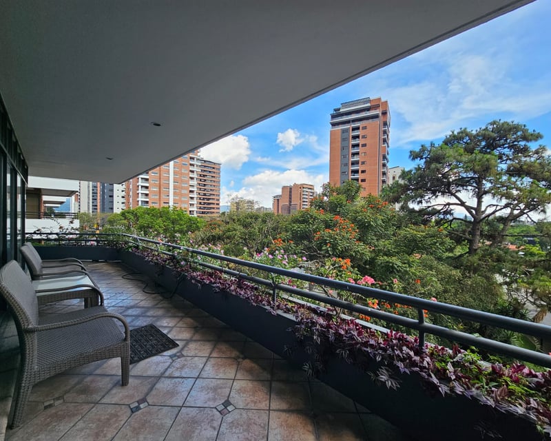 RENTA Apartamento Zona 14 L’Excellence - Miniatura 4