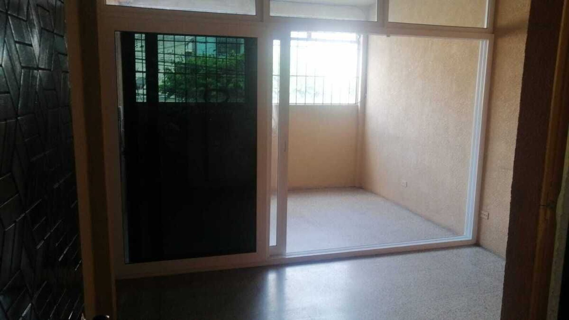 EDIFICIO EN VENTA – ZONA 1 - Miniatura 3