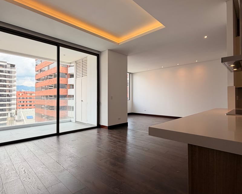 Apartamento en Alquiler / Venta Edificio Echo, zona 14