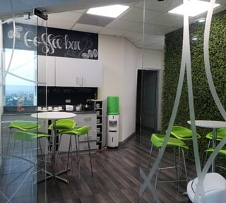 Oficina tipo Coworking en Zona Pradera Zona 10 en renta