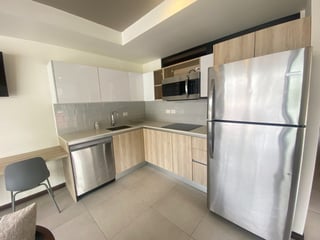 Renta de apartamento amueblado en zona 10 - 1 habitacion Ref-5996 - 2