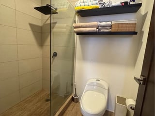 APARTAMENTO EN EDIFICIO ALBERO ZONA 15 VISTA HERMOSA. - 4