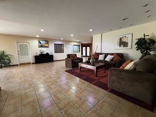 Alquiler de apartamento 2 Dormitorio Primer Nivel en Edificio Zona 13 - Image 15