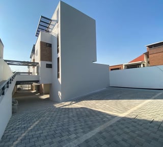 Casas en venta de 3 habs. en Altos de Vista Hermosa zona 15 VHI