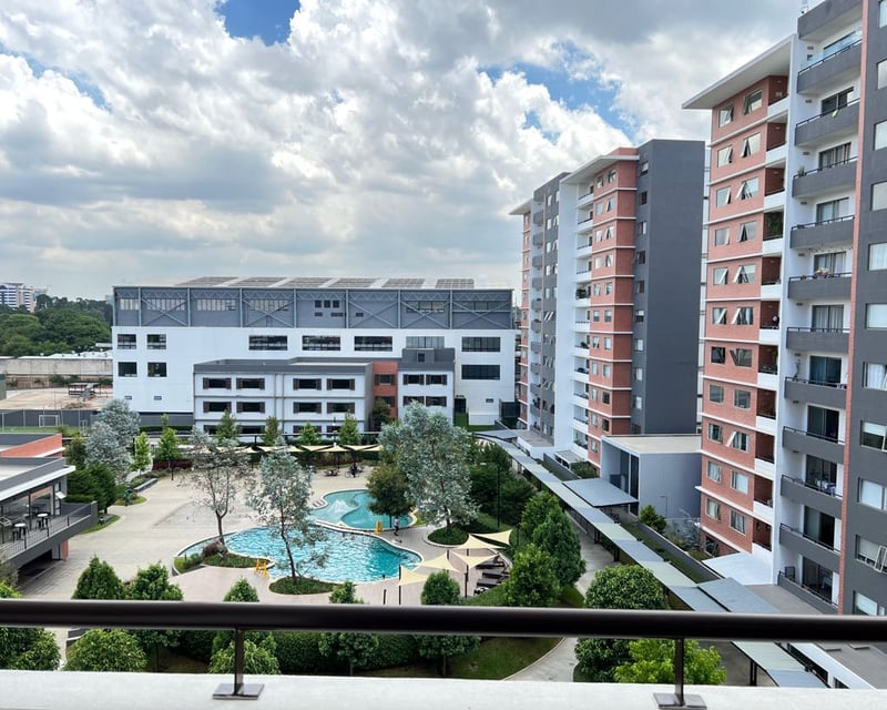 APARTAMENTO EN SEGHERIA ZONA 14 LA VILLA