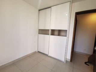 Apartamento en venta de 3 habitaciones, Be14 zona 14 - Image 5
