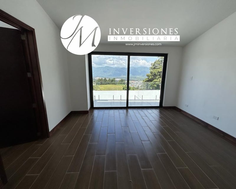 Casa en Venta de 3 dormitorios en km 20 San José Pinula