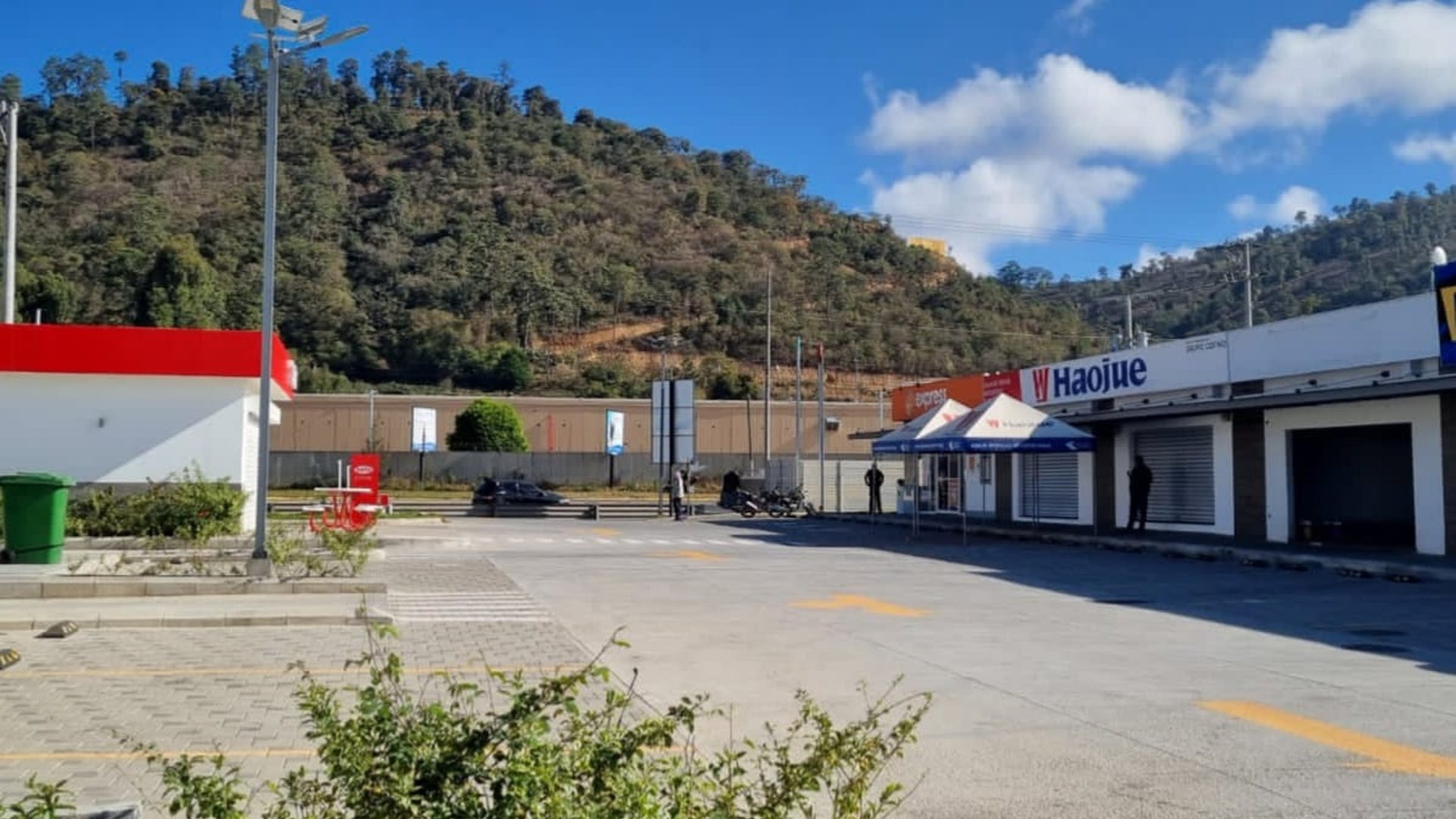 ALQUILER DE LOCALES COMERCIALES - VENTO, CHIMALTENANGO  - Miniatura 6