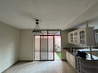 ¡Espectacular Casa en Zona 16, Guatemala! 3 Hab. - 3