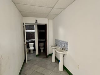 Edificio en venta de 4 niveles más sotano en Z1 Villa Canales Ref-5349 - 5