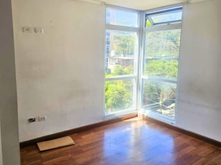 📍 APARTAMENTO EN VENTA – 3 HAB | EDIFICIO HISTÓRICO I | ZONA 1 - 4